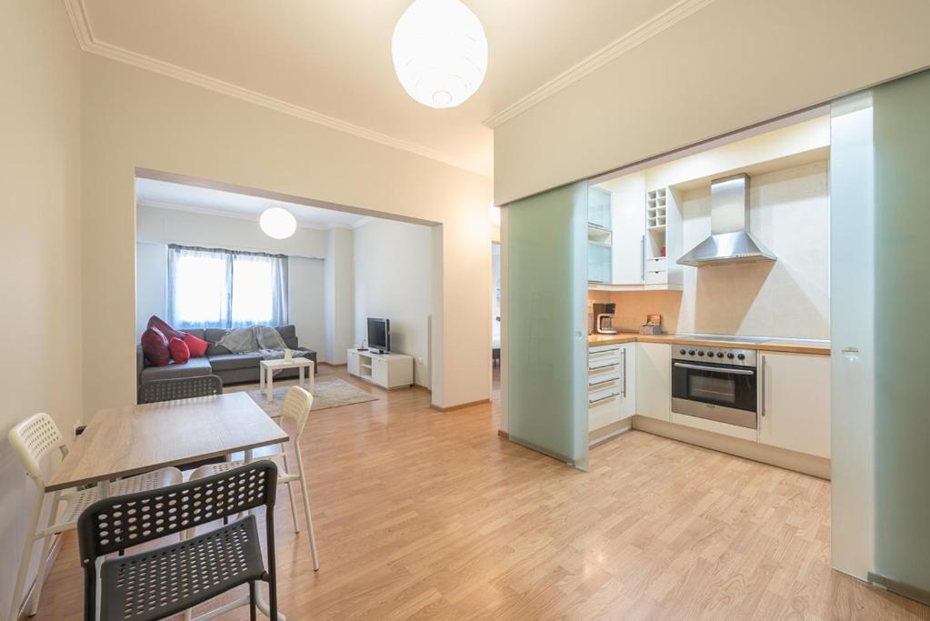 Pame Rentals - Entire Apartment With Free Parking Aten Exteriör bild