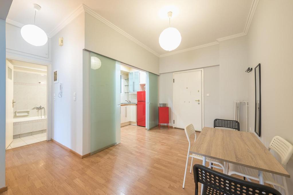 Pame Rentals - Entire Apartment With Free Parking Aten Exteriör bild