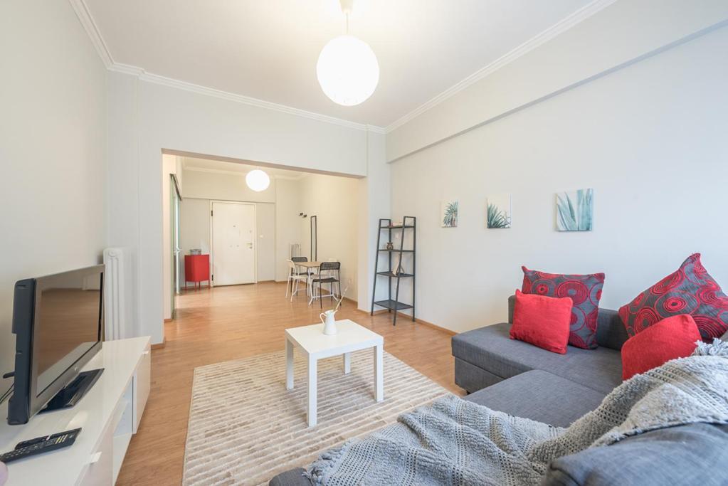 Pame Rentals - Entire Apartment With Free Parking Aten Exteriör bild