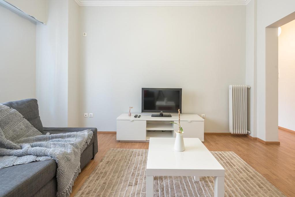 Pame Rentals - Entire Apartment With Free Parking Aten Exteriör bild
